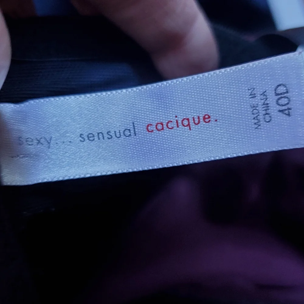 Sensual Cacique Velvet Beaded Corset Top In 40D In A Wine Burgendy - Picture 8 of 9